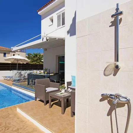Willa Elite Luxury