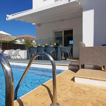 Elite Luxury Villa *