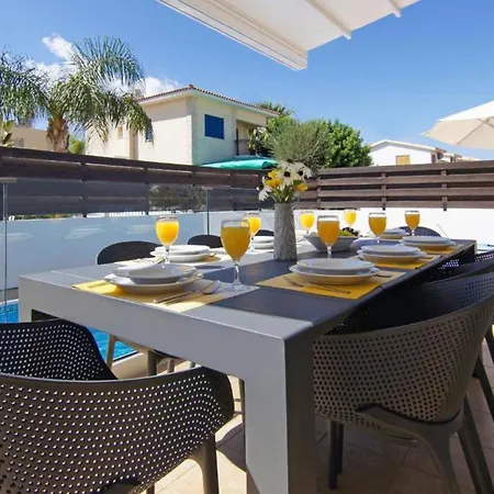 Elite Luxury Villa Paralimni