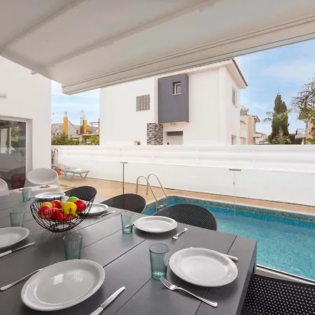 Elite Luxury Paralimni