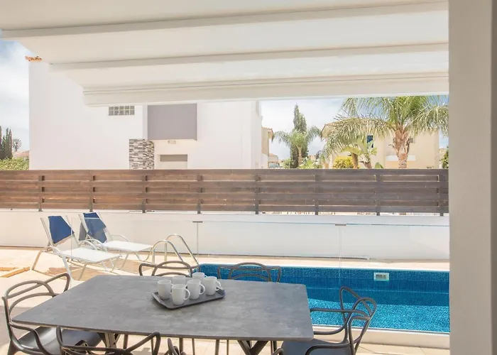 Elite Luxury * Paralimni