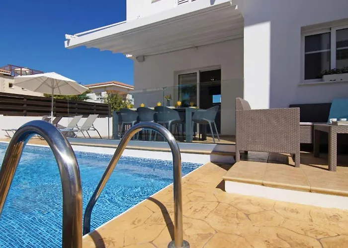 Elite Luxury Villa *