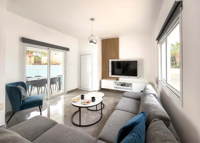 Elite Luxury Villa Paralimni